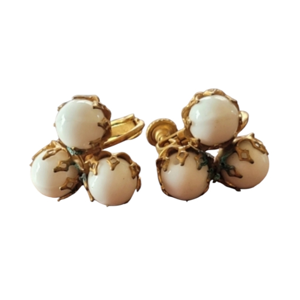 Vtg 50s Miriam Haskell Signed Gold And Faux Pearl Milk Glass Clip On Earrings